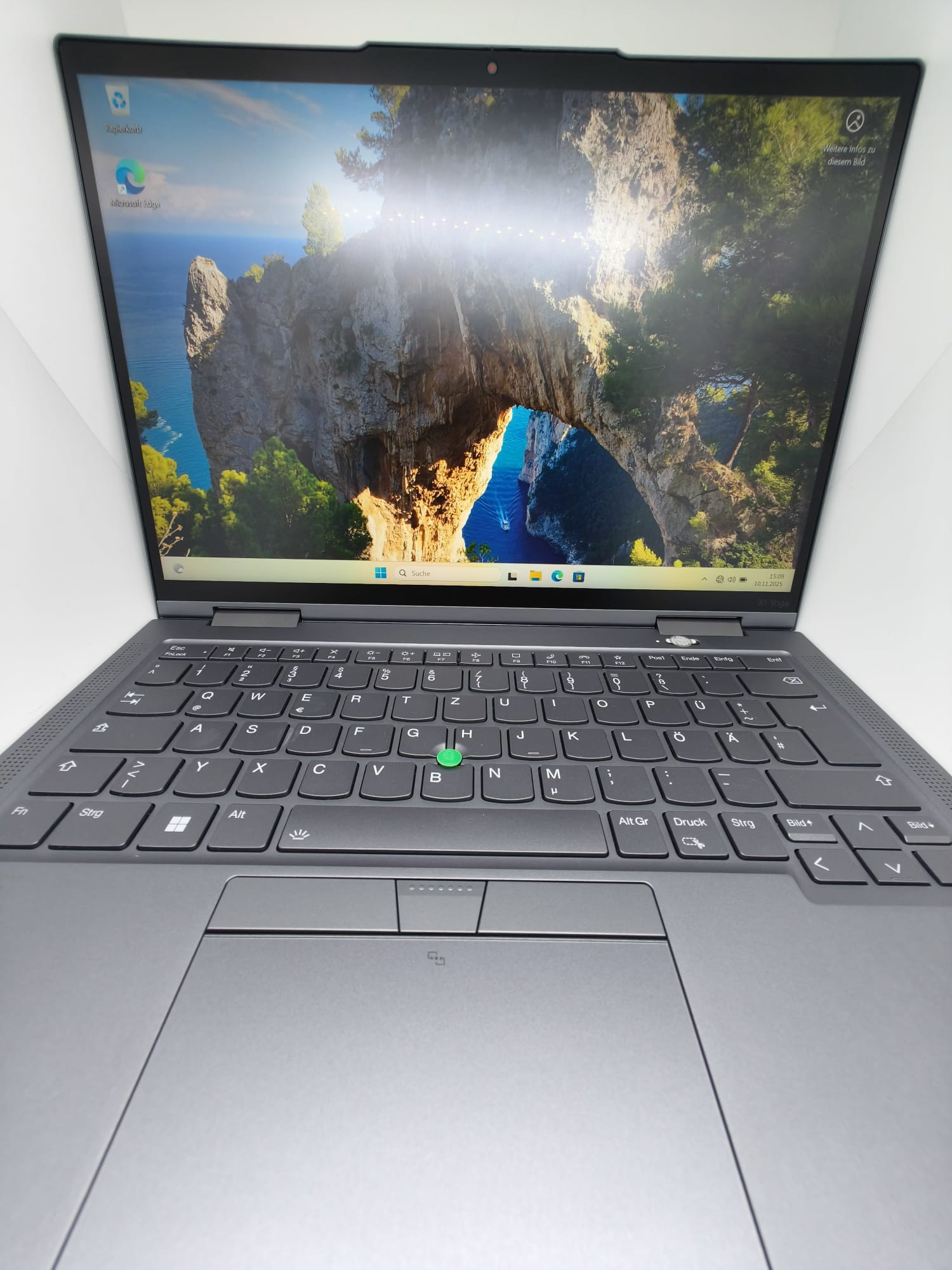 Lenovo ThinkPad X1 Yoga Gen 7 – i5  32GB RAM  512GB SSD  5G Touch convertible – QWERTZ